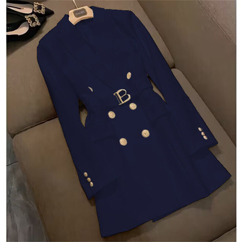 A blazer woman