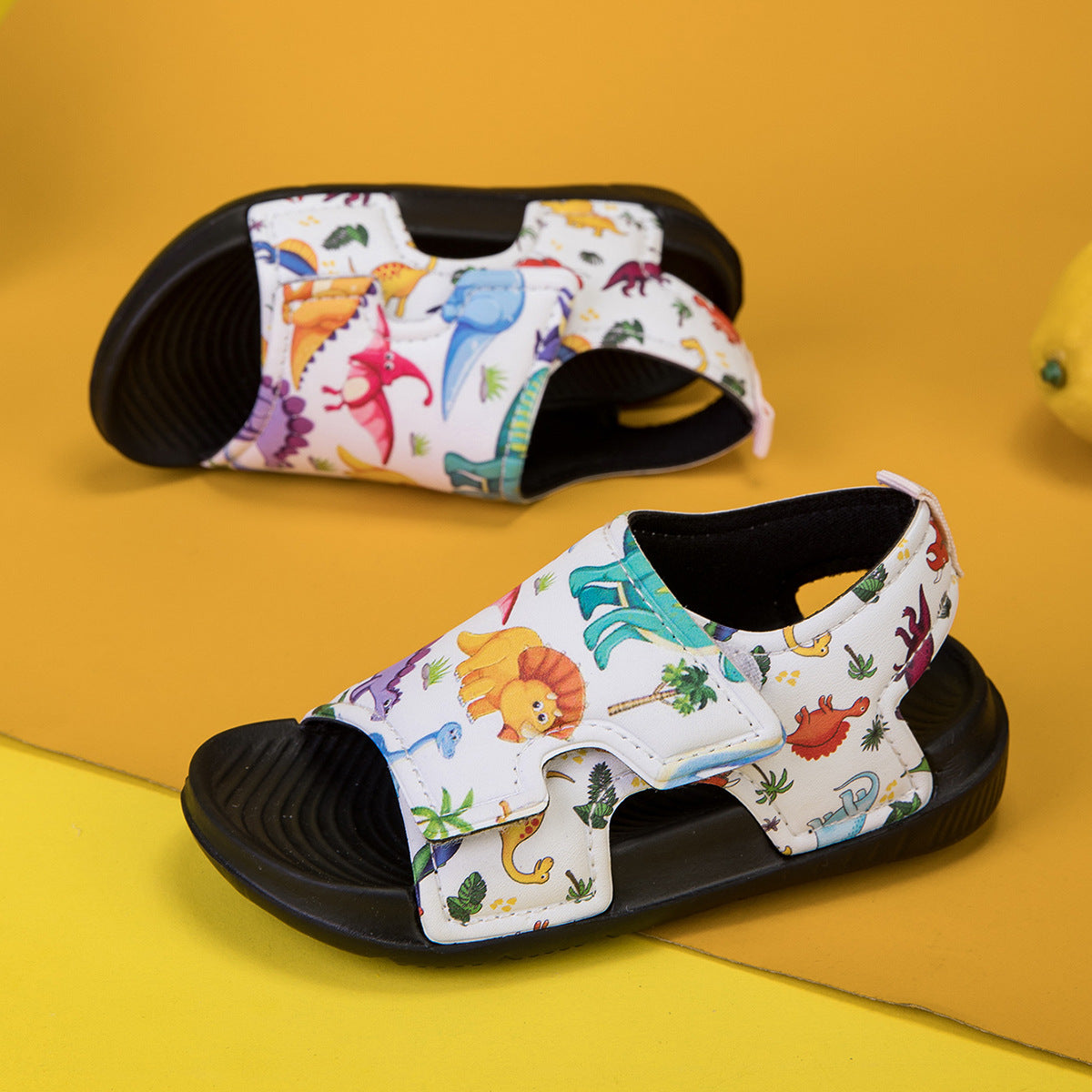 A Children's summer comfortable fashion casual lightweight breathable cute cartoon trend flat sports sandals - Mixbatch