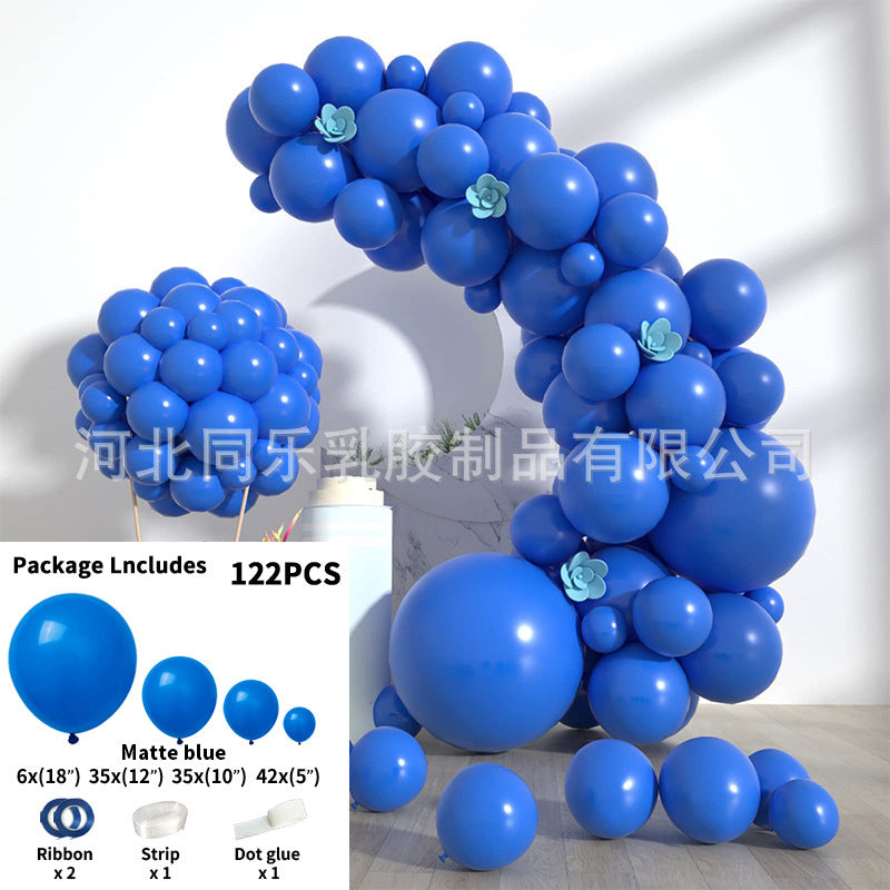 A latex balloon set