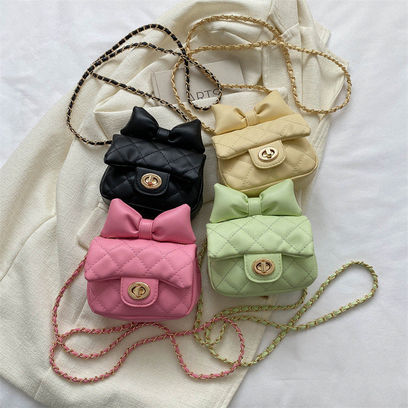A girl chain messenger bag - Mixbatch