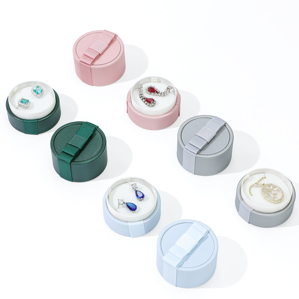 A Round Ribbon Bow Jewelry Box