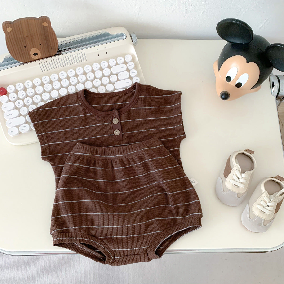 A children's clothing stock INS baby striped waffle set summer short sleeve shorts set for men and women - Mixbatch
