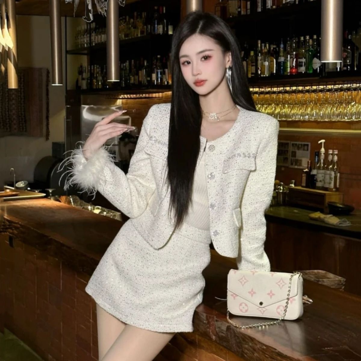 A Spring and Autumn Celebrity Splicing Button Bead Tassel Design Jacket New Fashion Small Fragrant Skirt Two-piece Set