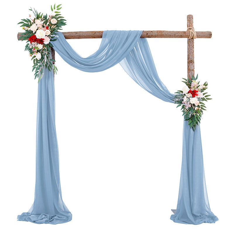 A outdoor curtain decoration