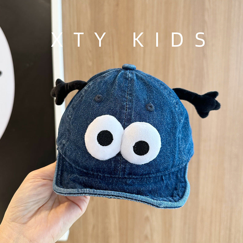 A children's hat