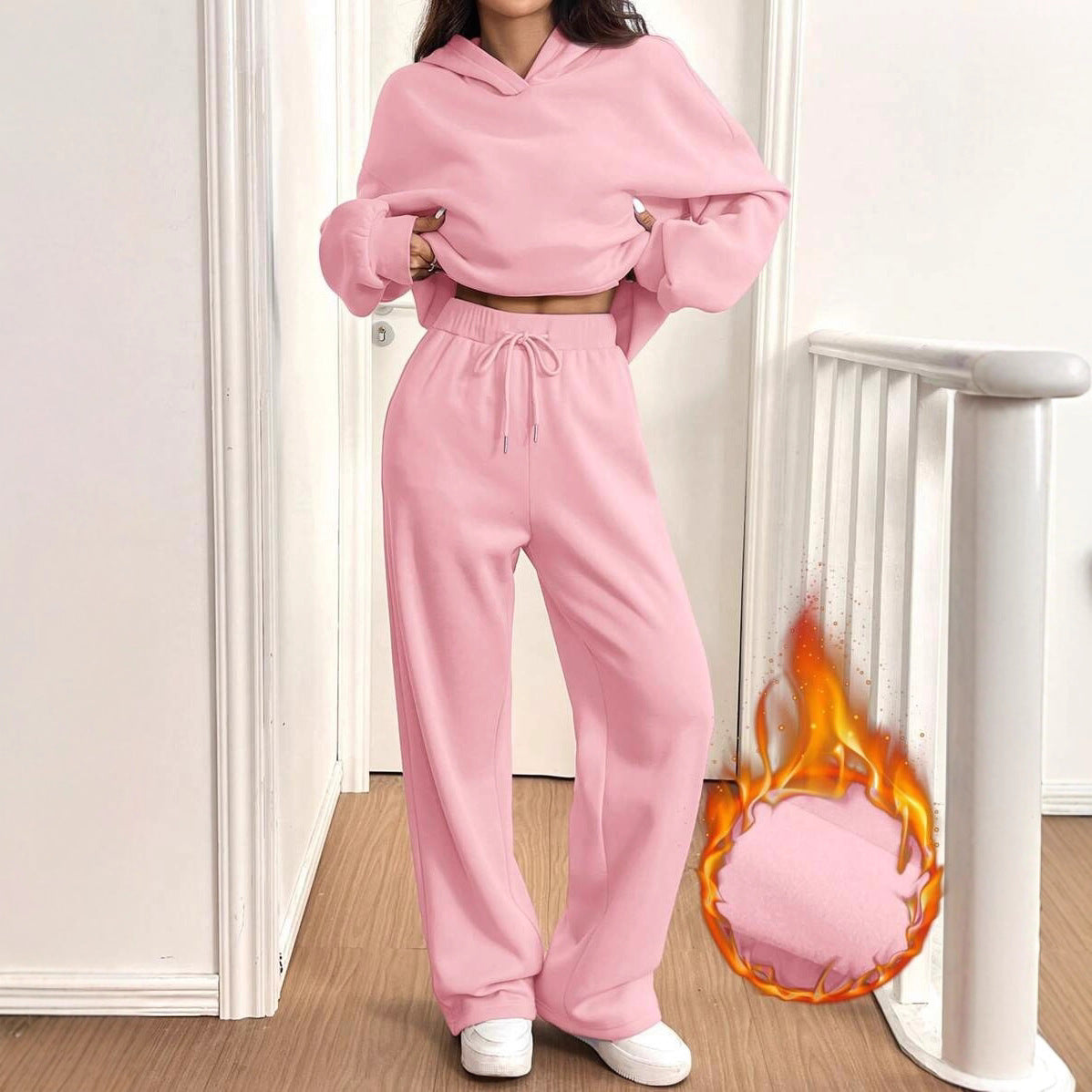A lady's long-sleeved trousers fleece warm suit
