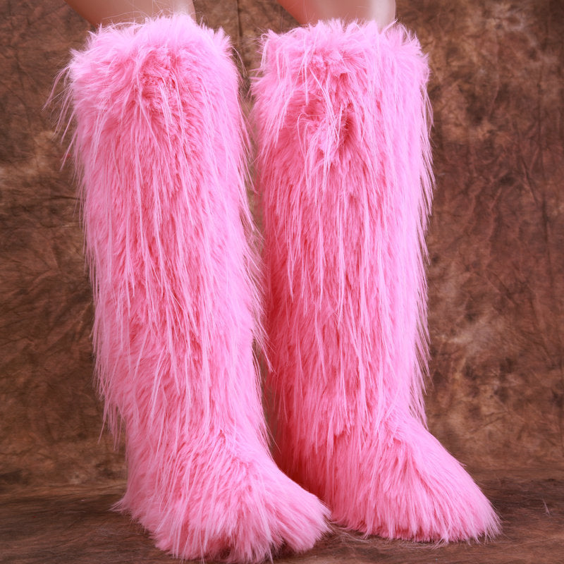 A new autumn and winter boots velvet European beautiful women boots