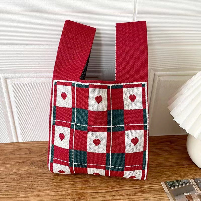 A small bag knit bag handbag