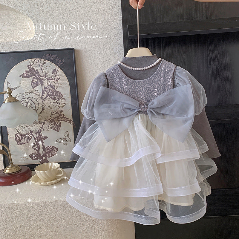 A new autumn sequined bow mesh gray tank top skirt cake skirt children's bubble sleeve bottoming shirt set