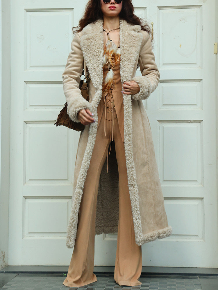 A lady's coat