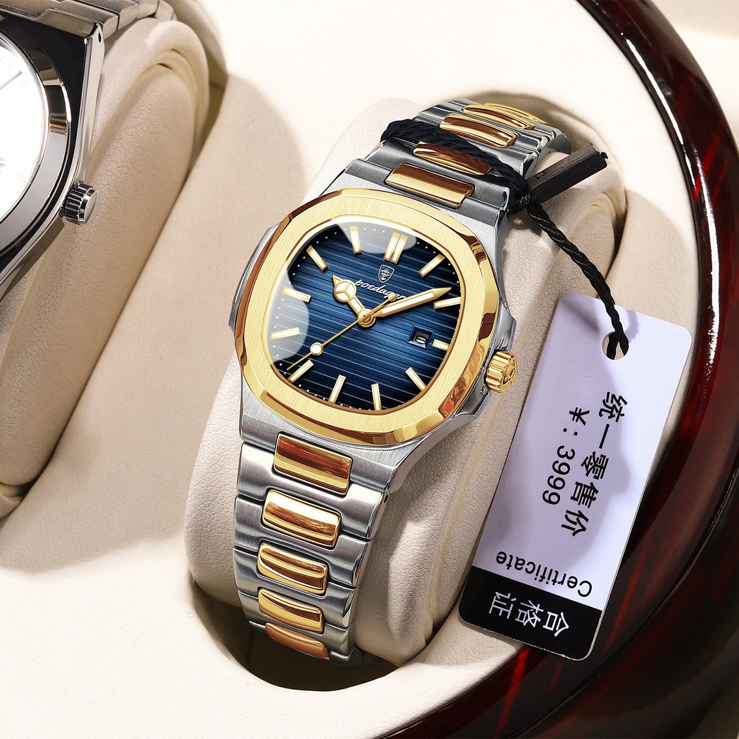 A luxury new ladies watch ultra-thin luminous quartz watch