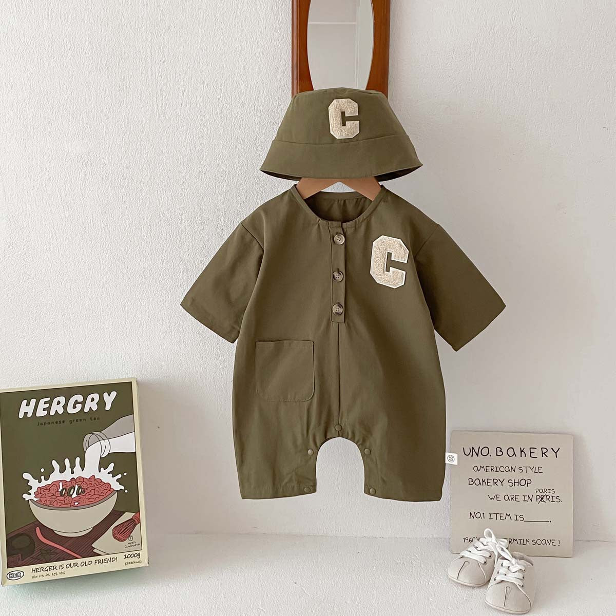 A 2024 Spring Korean version of the baby crawling clothes, boys' workwear, loose onesies, children's long-sleeved clothes, and hats - Mixbatch