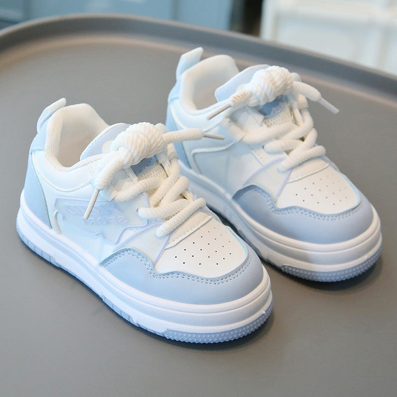 A children's sports shoes
