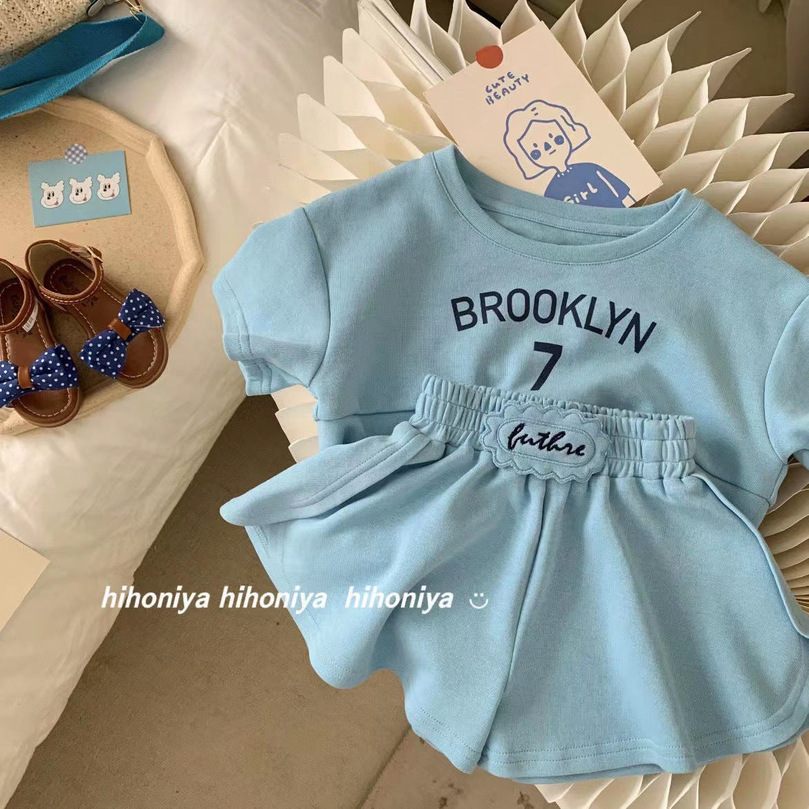 A new baby girl Korean version fashionable foreign style pure cotton short-sleeved T-shirt shorts two-piece set