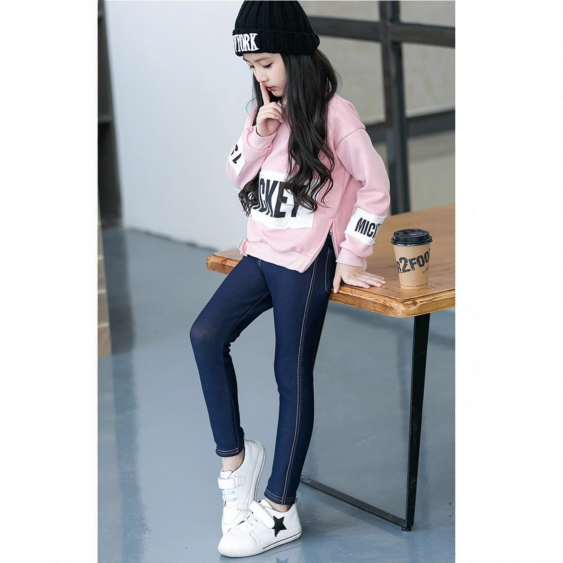 A children's fleece leggings
