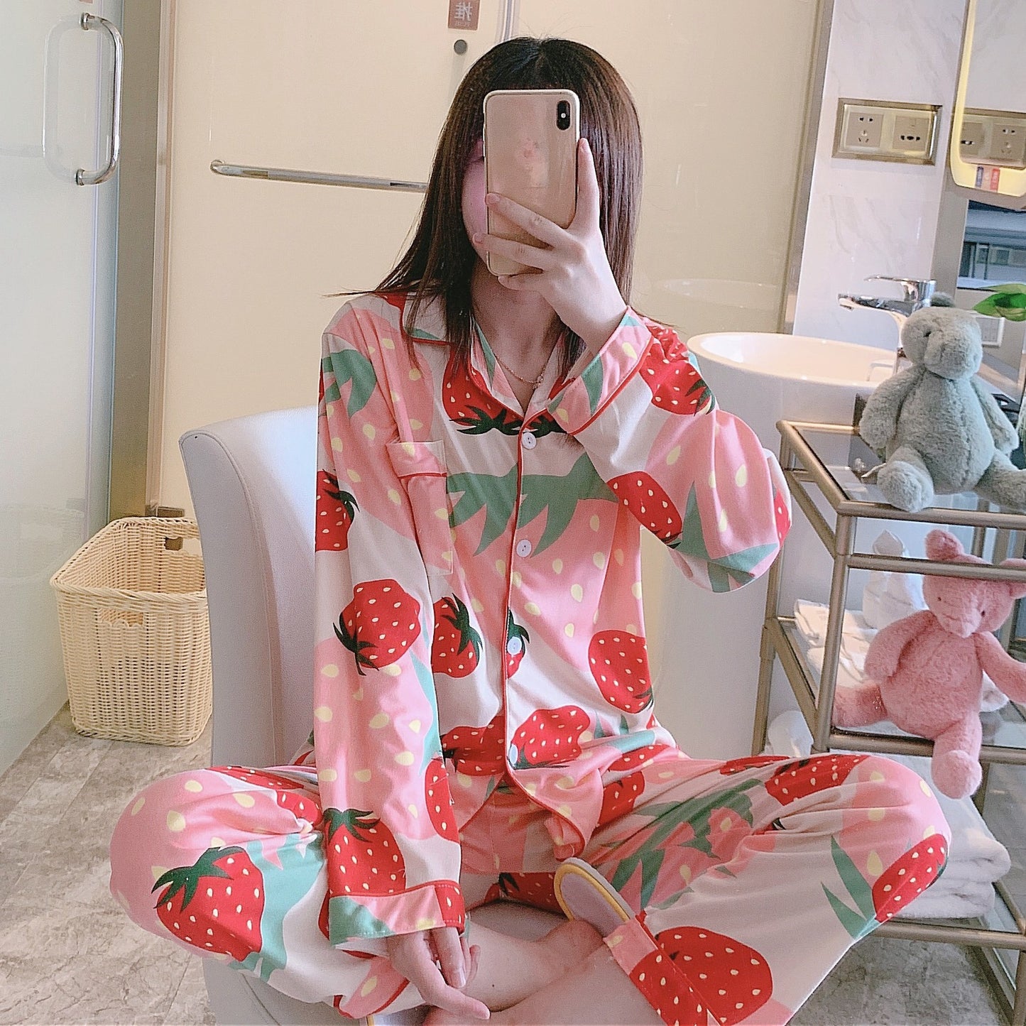 A ladies pajamas