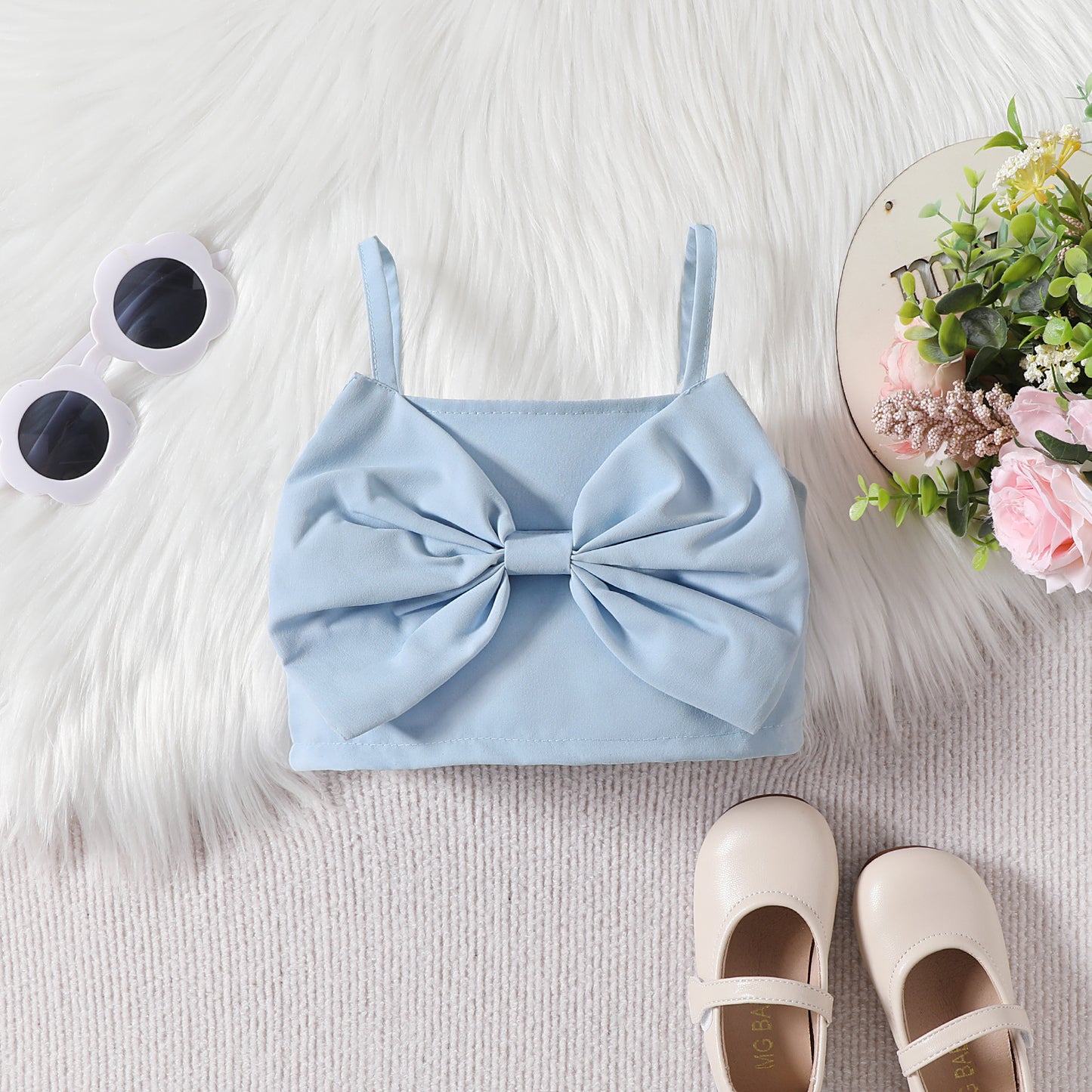 A 2024 summer new Japanese and Korean children's solid color bow suspenders tops and shorts girls' suits. - Mixbatch
