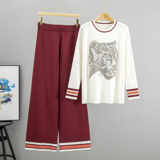 A diamond knitting suit