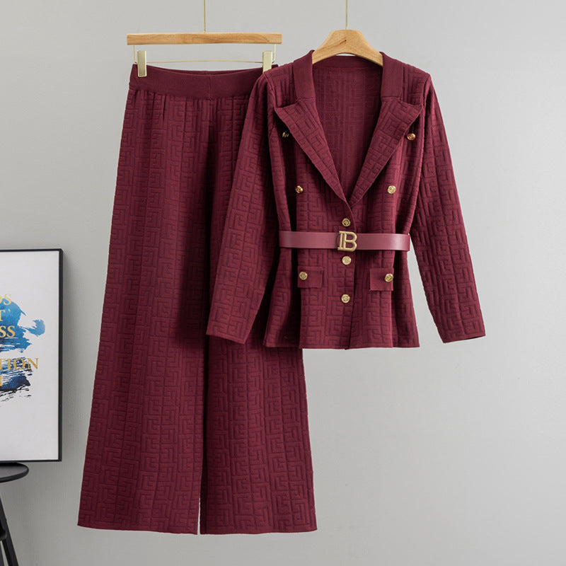 A long sleeve suit