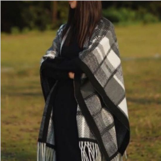 P Cape Shawl