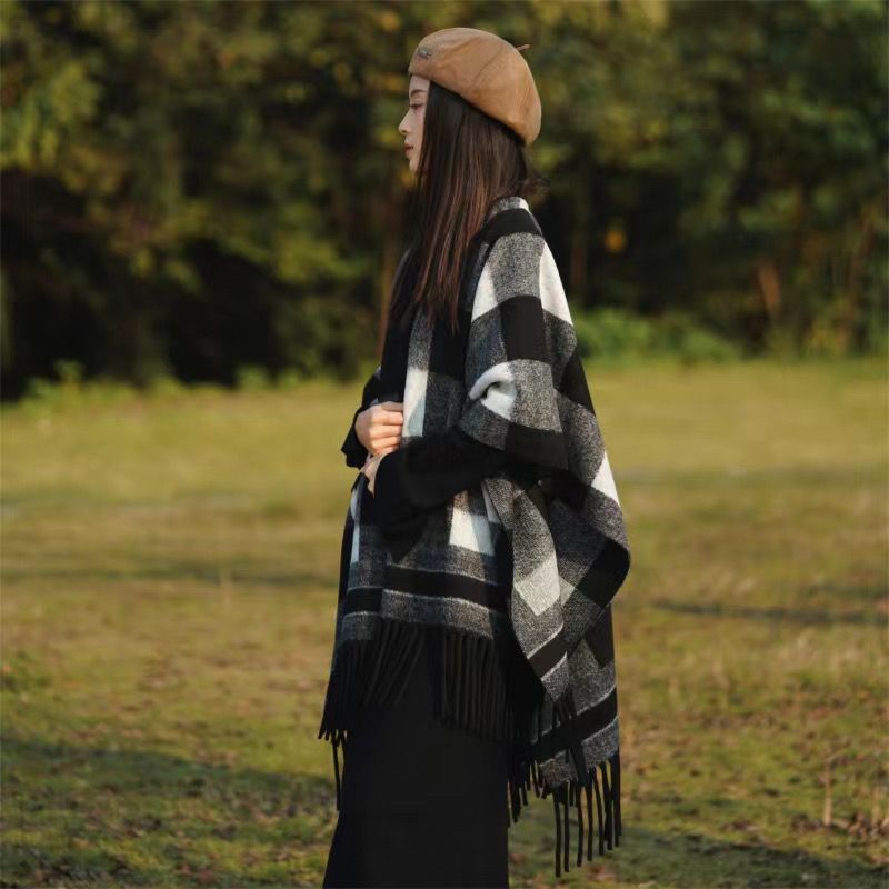 P Cape Shawl