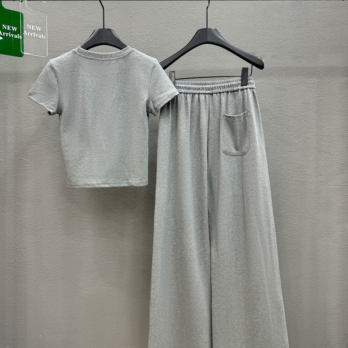 P summer new fashion lazy style slim and thin short-sleeved T-shirt + high waist wide-leg pants two-piece set