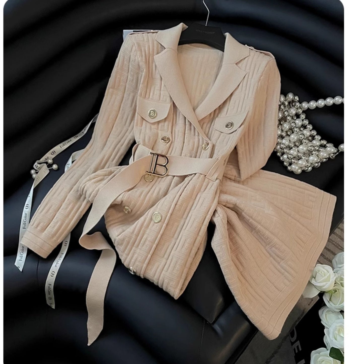 P knitted dress