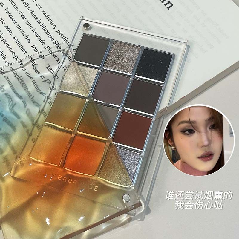 P eyeshadow cosmetics