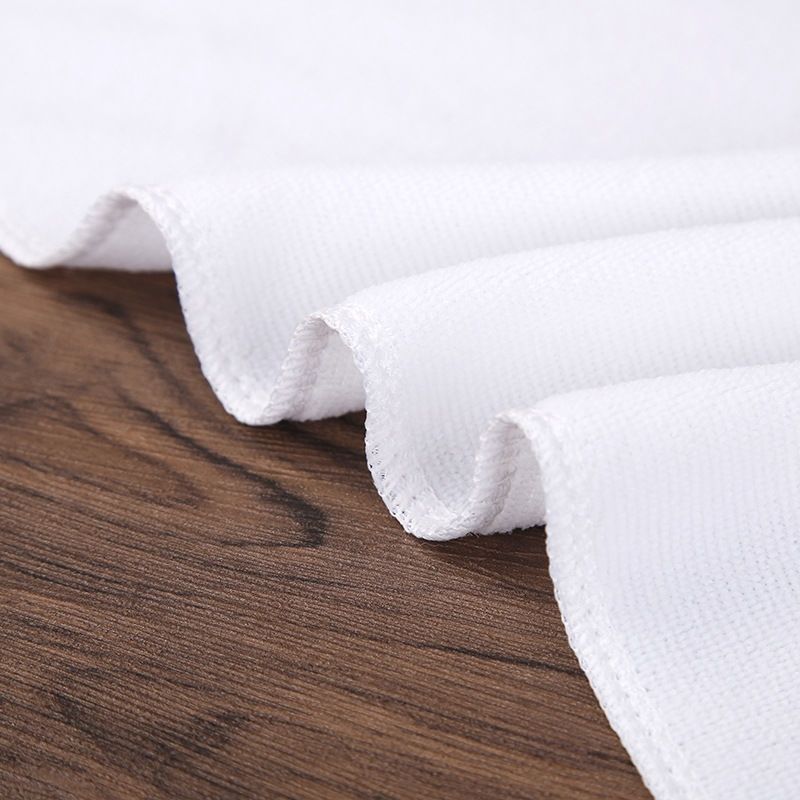 P multi-color towel