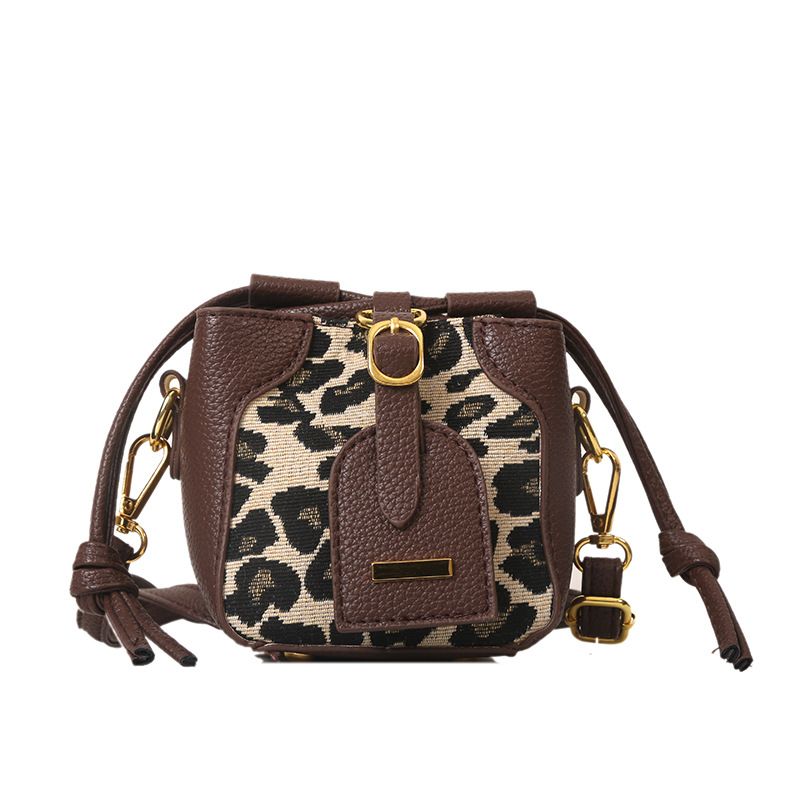 P new mini foreign style child baby oblique straddle bag baby boomer Internet celebrity fashion princess portable girl bag tide - Mixbatch