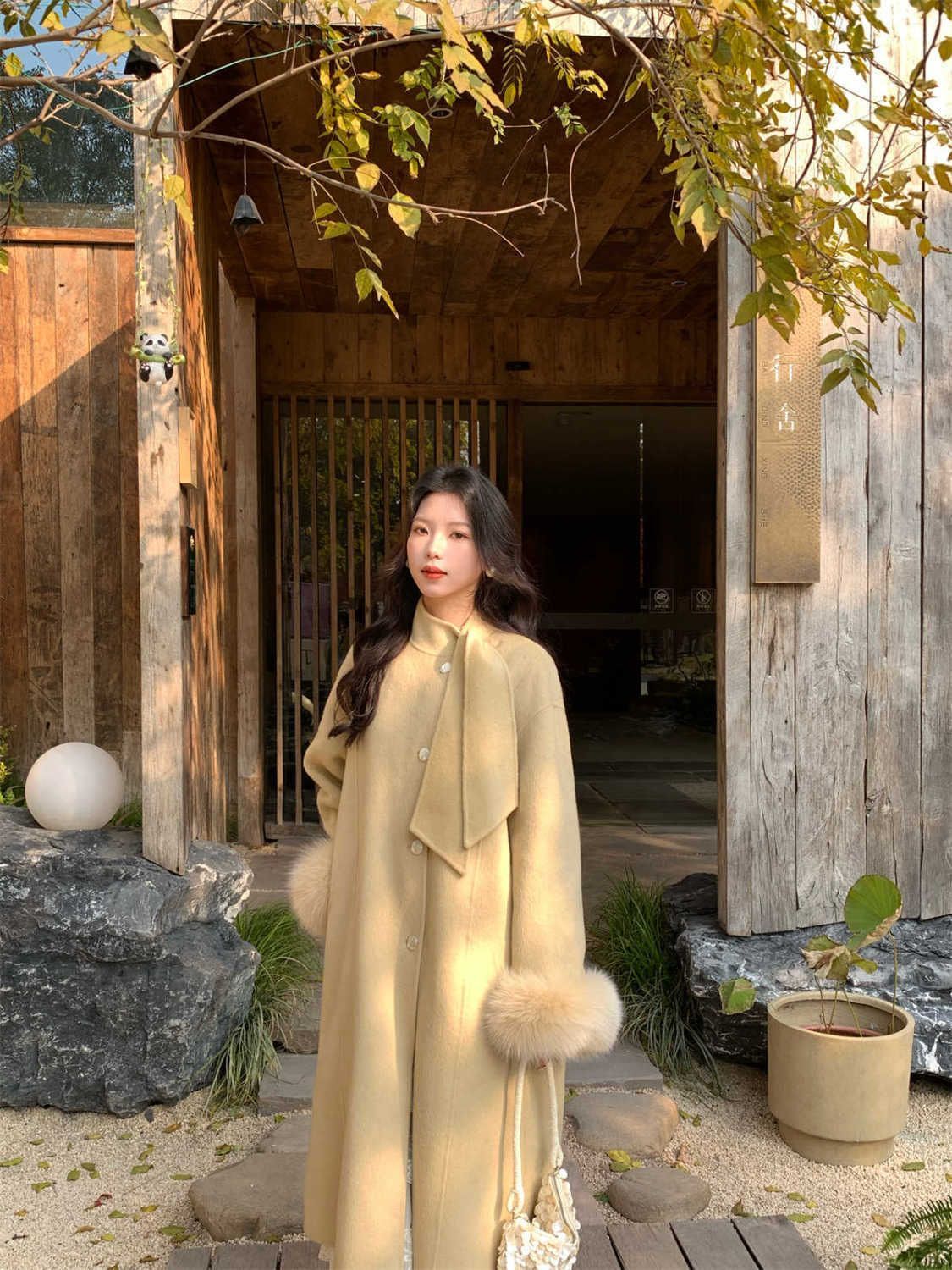 P long coat