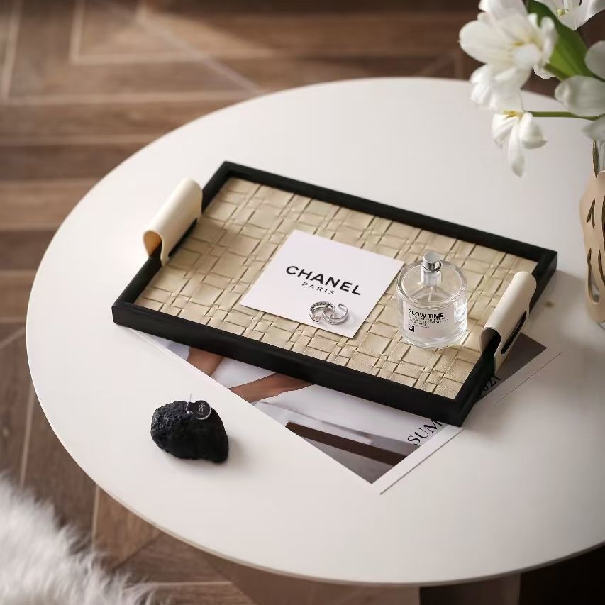 P Light luxury leather aromatherapy tray, living room coffee table entrance key, jewelry storage, hotel beauty salon desktop ornament