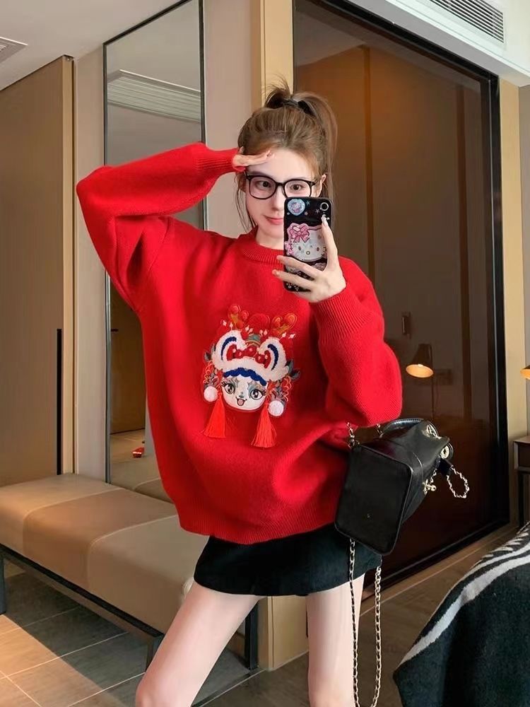 P bear crew neck sweater
