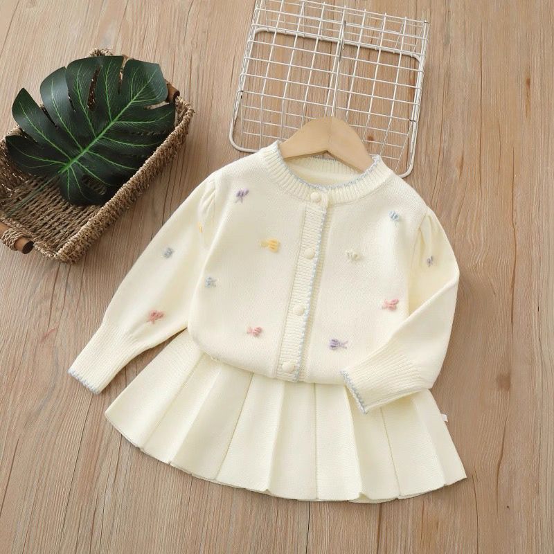 P girls sweater set