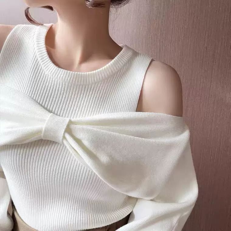 P bow knitted sweater top