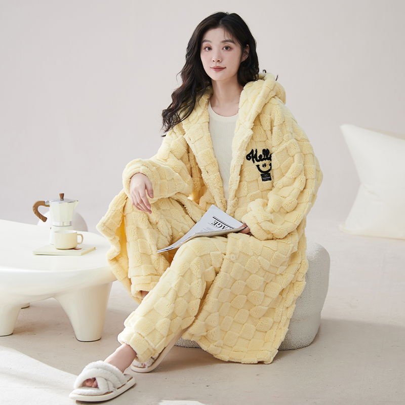 P winter plush pajama set