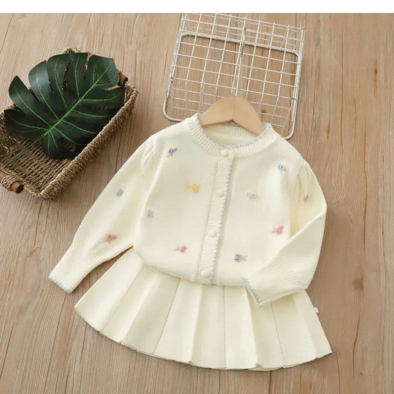 P girls sweater set