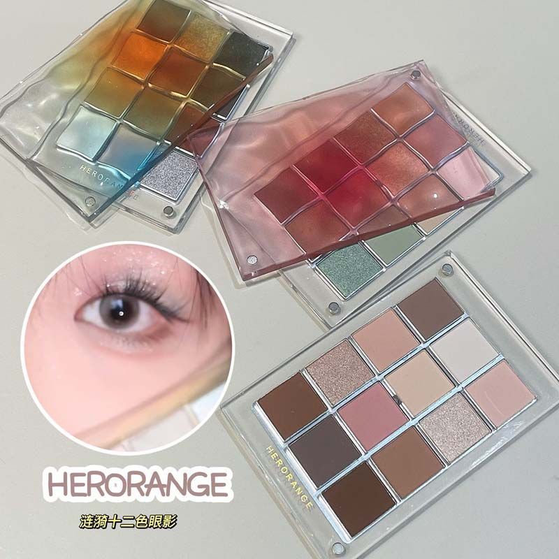 P eyeshadow cosmetics