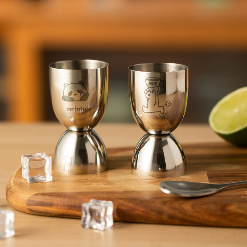 P Stainless steel wine measuring container