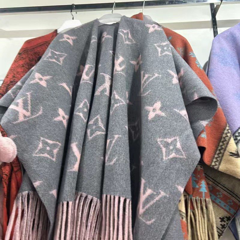 P Cape Shawl