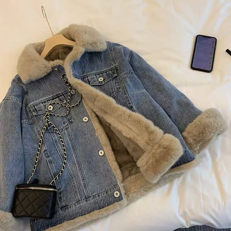 P denim jacket