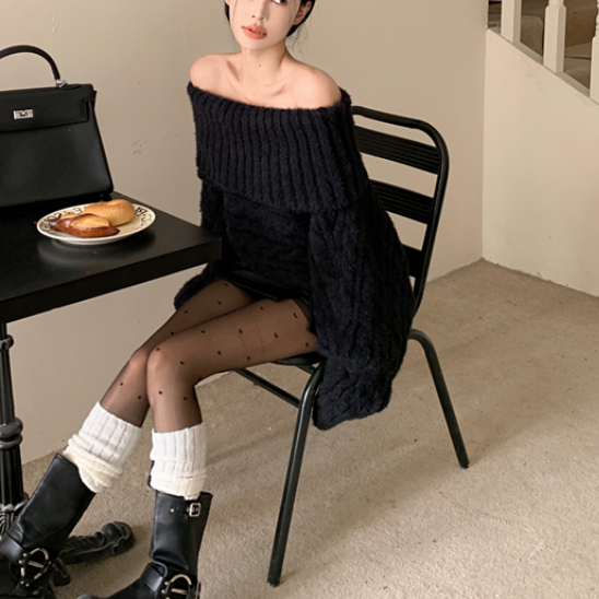 P Fashion and sexy design twist sweater women's gentle lazy style knitted sweater soft waxy loose pullover top women's trend
