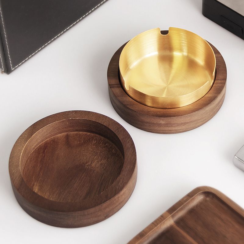 P walnut solid wood ashtray