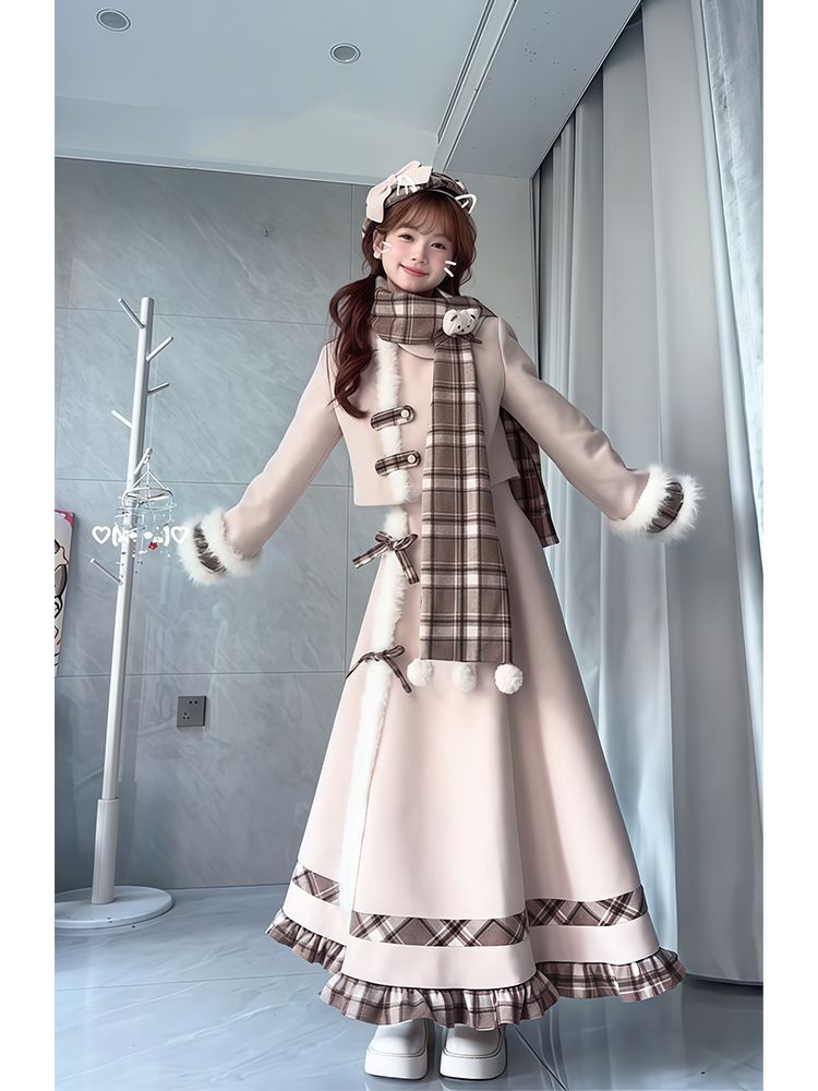 P coat long skirt set