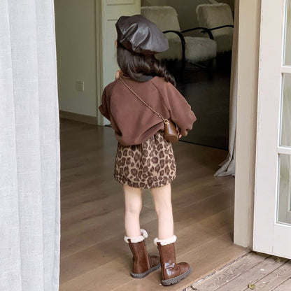 P children's sweater skirt set