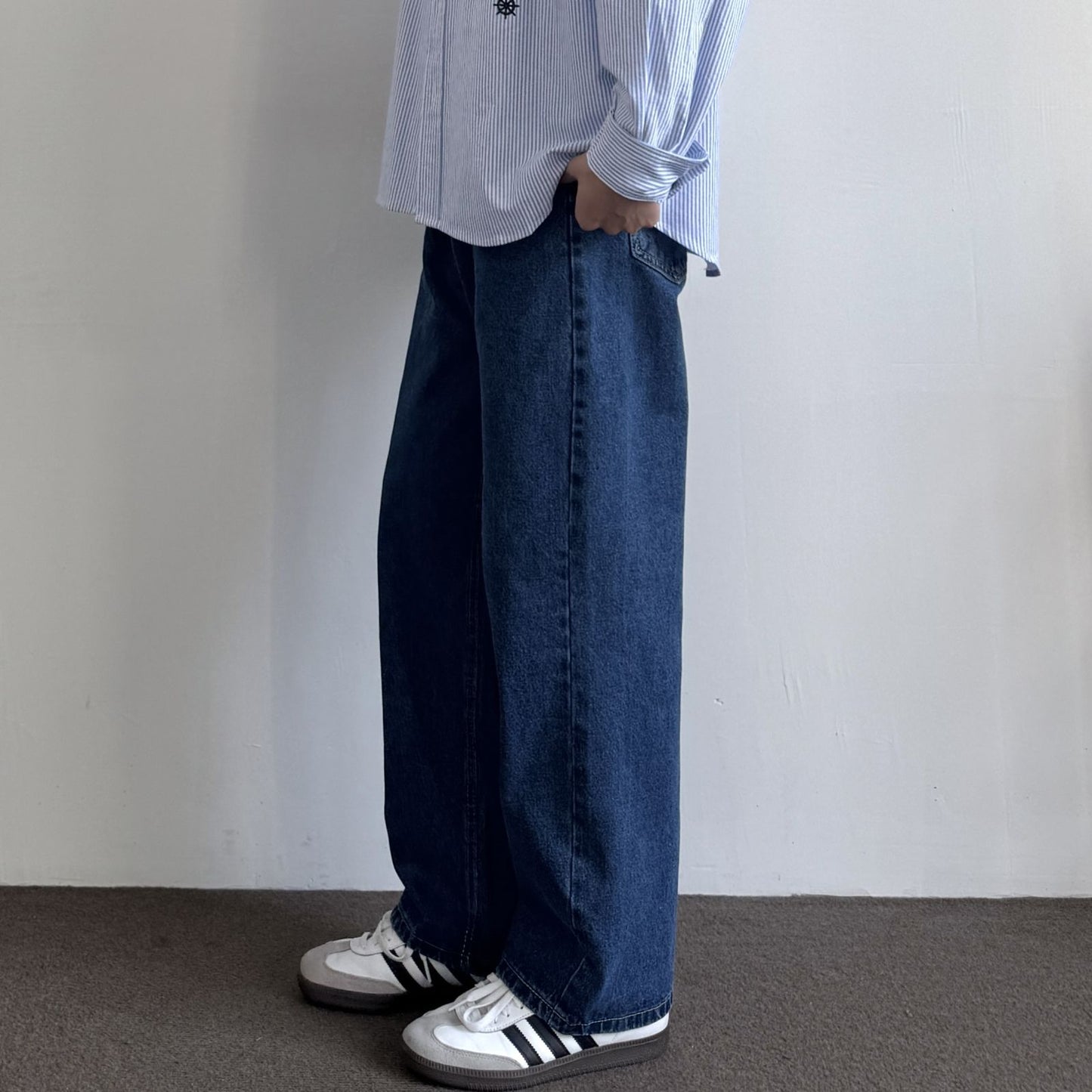P denim trousers