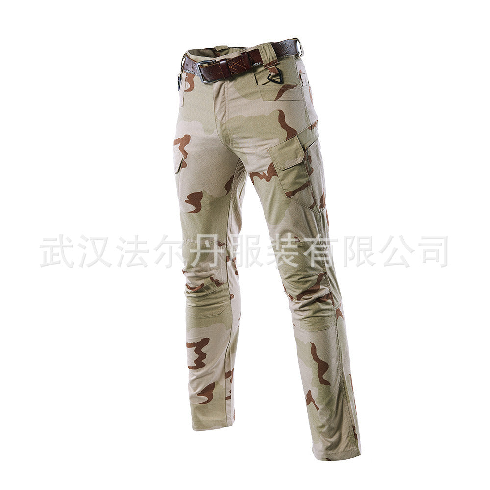 A tactical trousers trousers