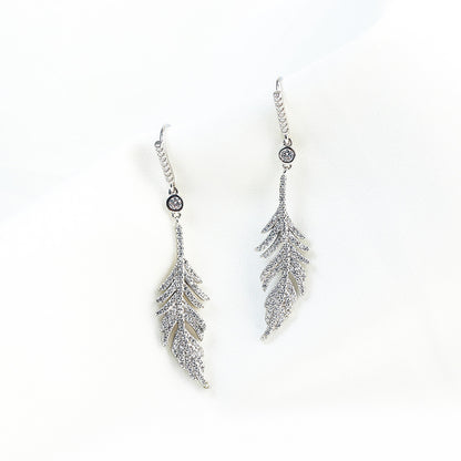 A sterling silver s925 full diamond feather earrings