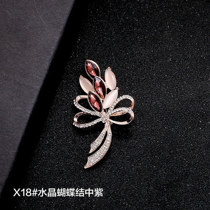 A Korean new fashion high-end brooch women's rhinestone silk scarf buckle anti-light buckle crystal brooch pin pearl jewelry - Mixbatch