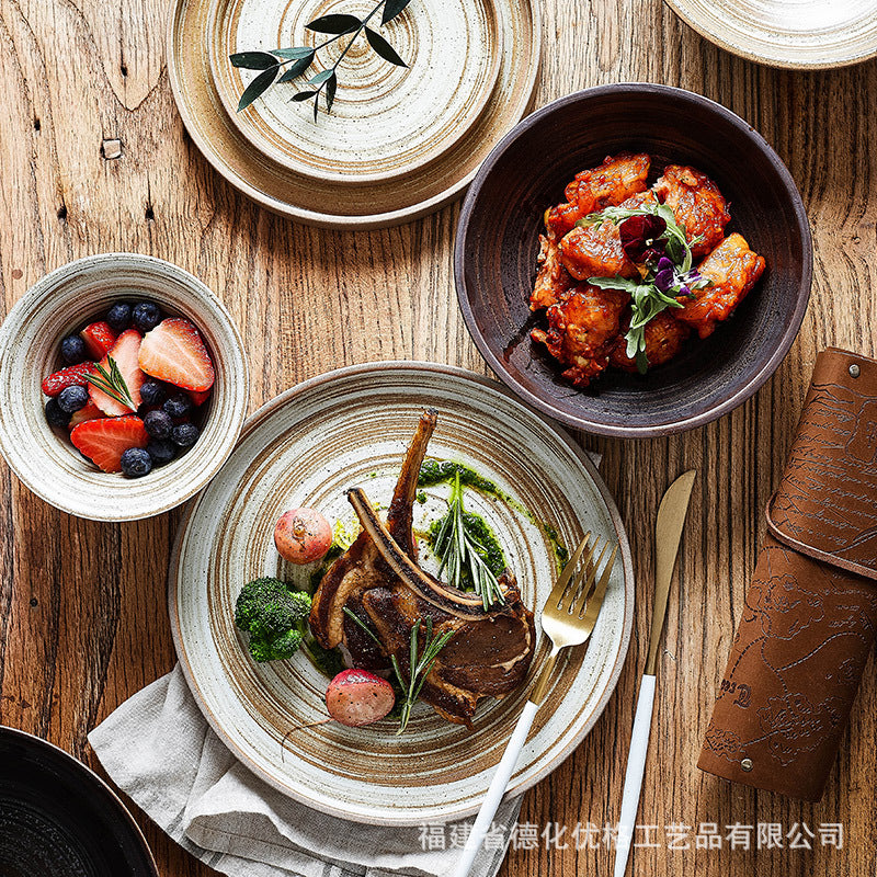 أدوات مائدة خزفية 